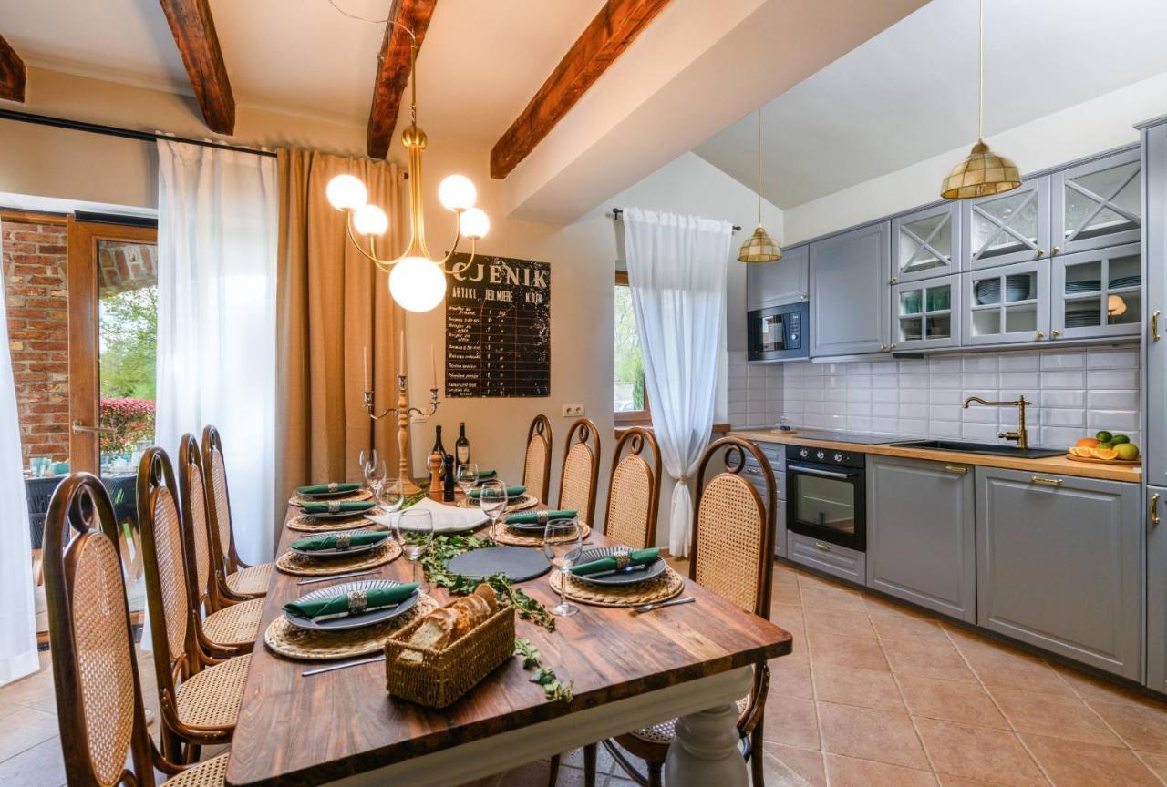 Paradise Villas Istria Svetvincenat Exterior photo