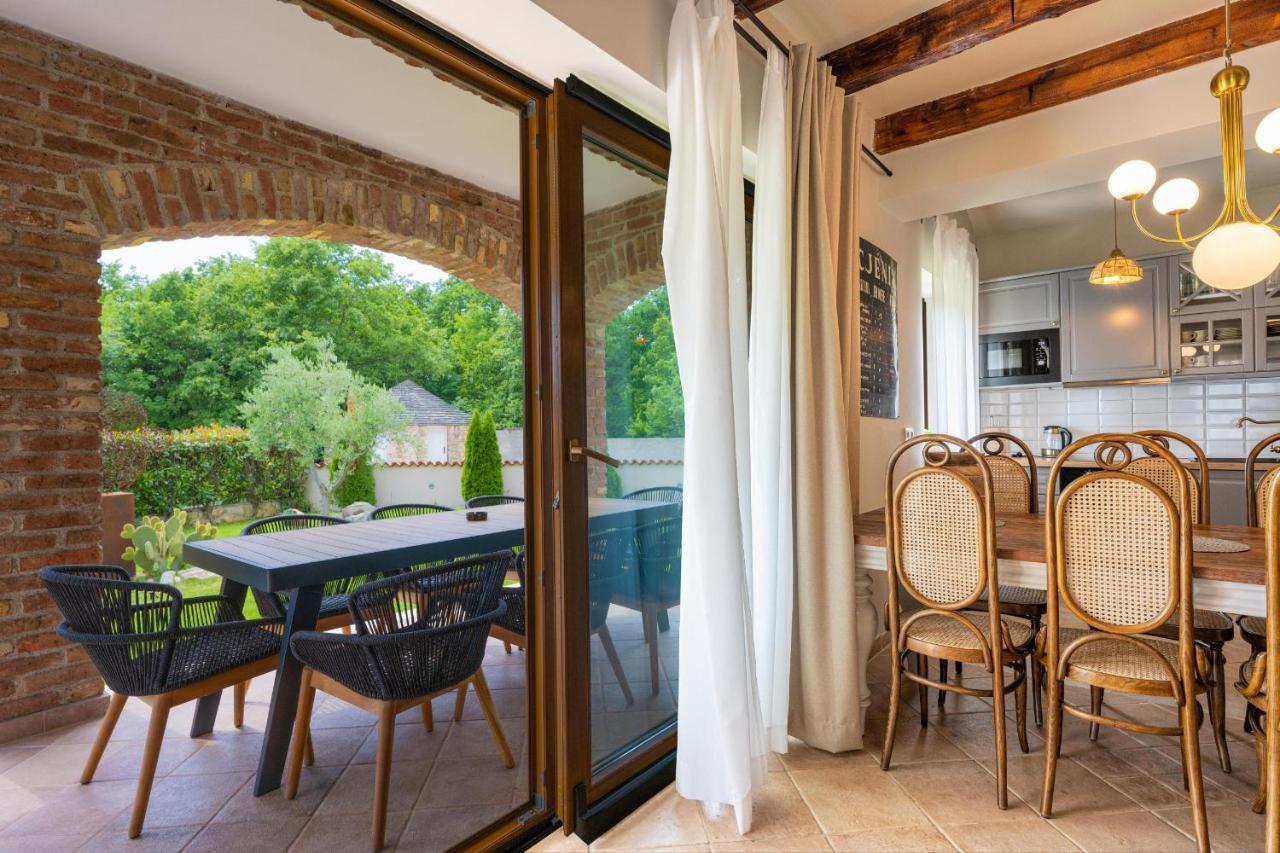 Paradise Villas Istria Svetvincenat Exterior photo
